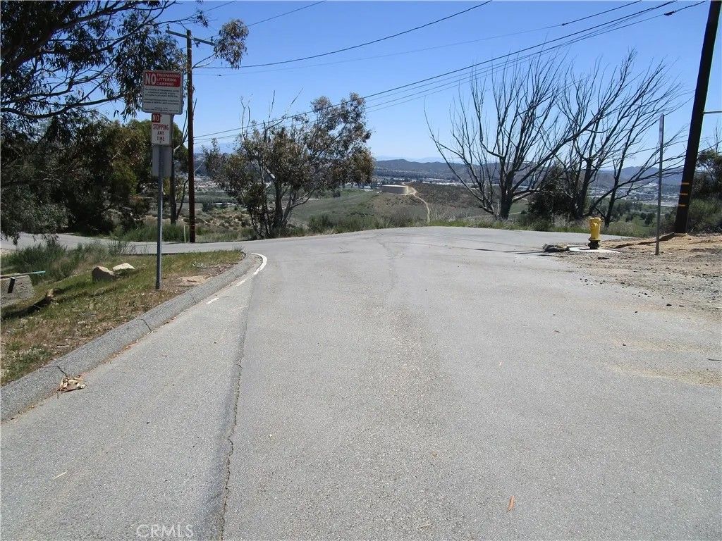 Photo of 0 Gunder, Lake Elsinore, CA 92530 (MLS # IV25091318)