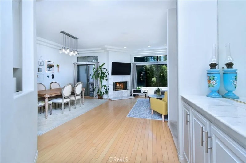 11847 Laurelwood 304