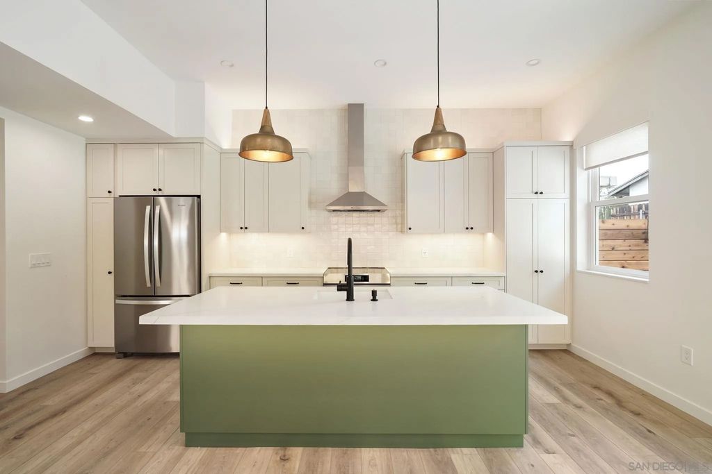 Photo of 13434 Maryearl Ln, Poway, CA 92064 (MLS # 260001928)