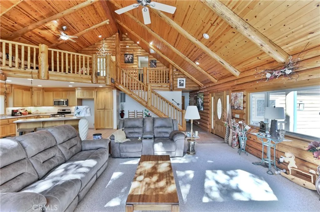 21416 Robin Lane