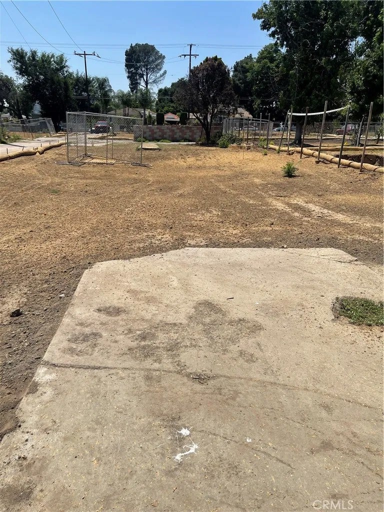 2252 Glenrose