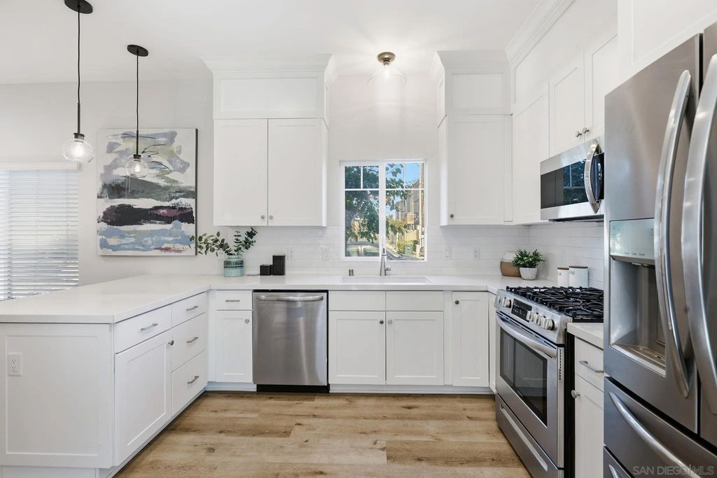 Photo of 1341 Holly Ave, Imperial Beach, CA 91932 (MLS # 260004551)