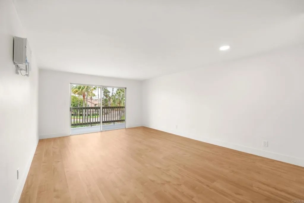 4444 W Point Loma Boulevard 122