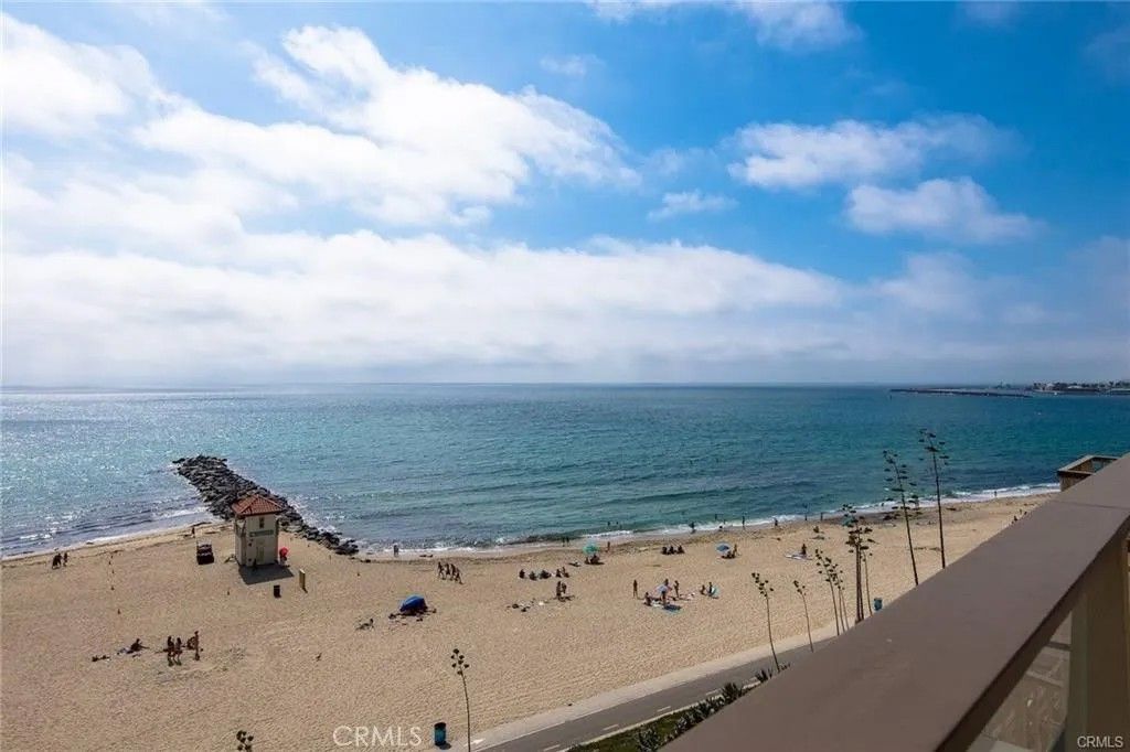Photo of 625 Esplanade #49, Redondo Beach, CA 90277 (MLS # SB26031296)