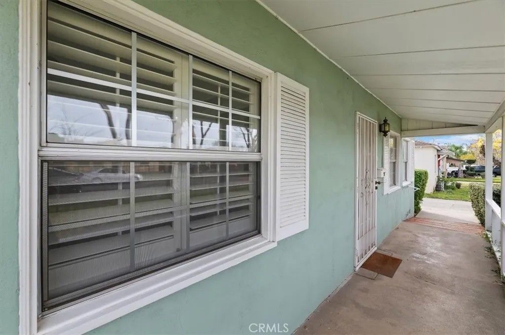 Photo of 4667 N E, San Bernardino, CA 92407 (MLS # IV26011490)