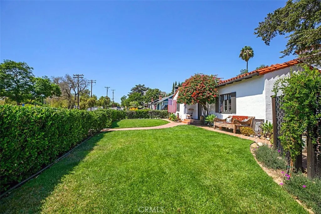 31462 El Camino Real