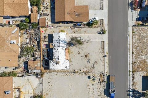 Tiny photo for 444 W Palm Vista Drive, Palm Springs, CA 92262 (MLS # PTP2508365)