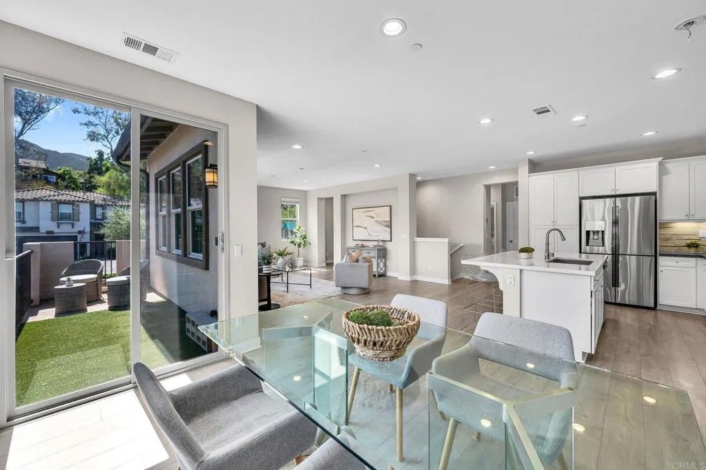 8747 Boulder Lane 705