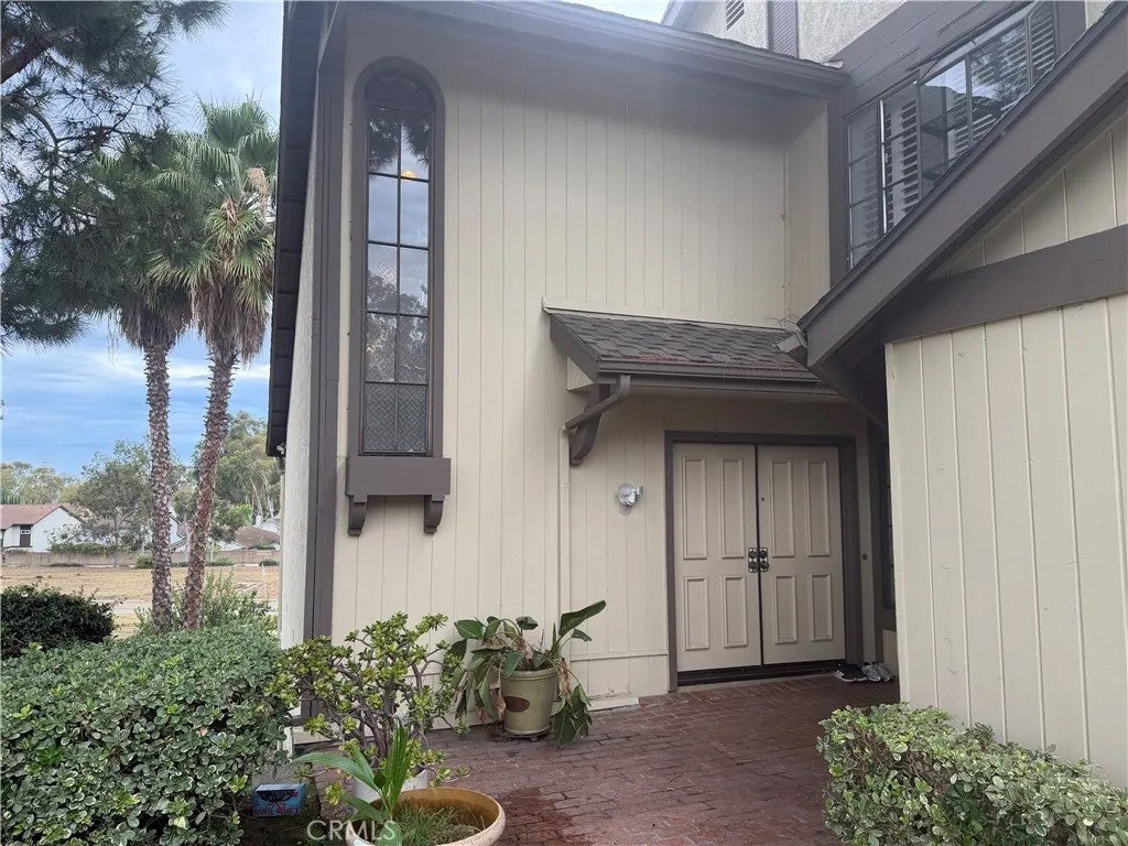 Photo of 2310 Applewood CIR, Fullerton, CA 92833 (MLS # PW26197186)