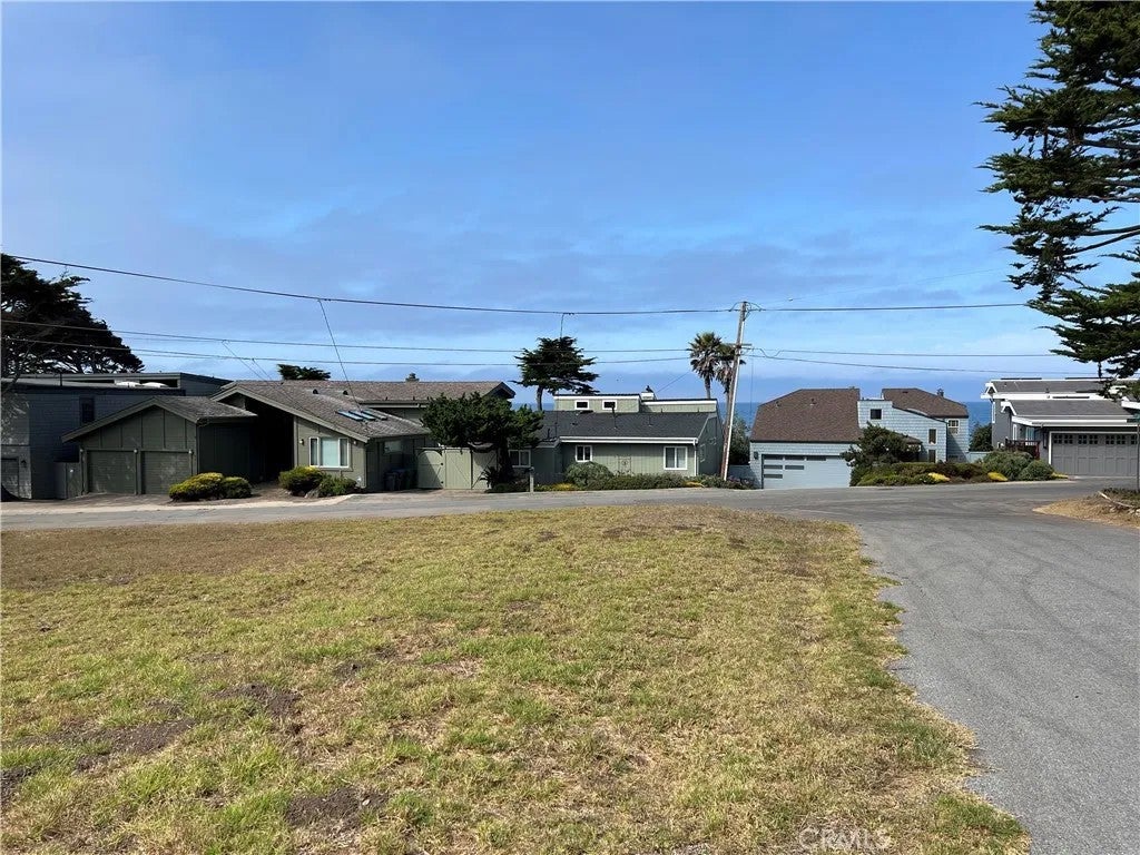 Photo of 260 Hastings ST, Cambria, CA 93428 (MLS # SC26172100)