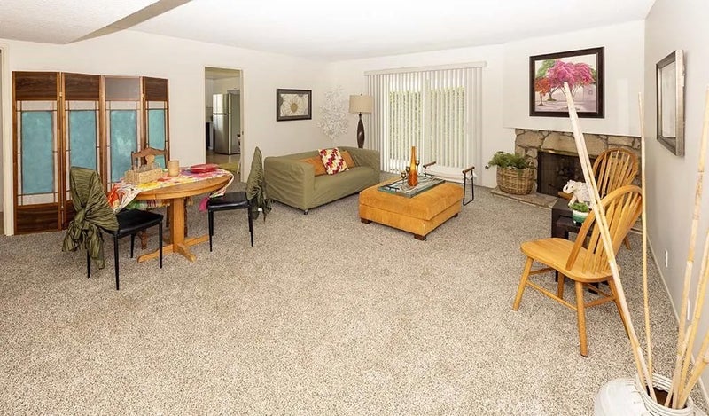 1854 W Skywood
