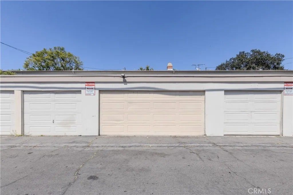 Photo of 1800 W Gramercy Ave, Anaheim, CA 92801 (MLS # PW26065522)