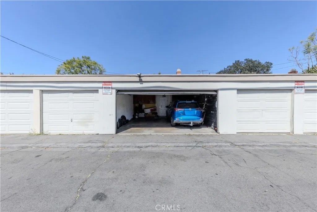 1800 W Gramercy Ave 49