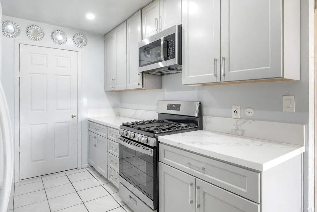 Photo of 4123 Jonathon St, Oceanside, CA 92056 (MLS # NDP2511121)