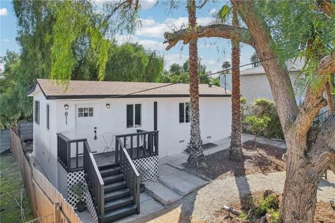 Tiny photo for 811 W Oliver Street, San Pedro, CA 90731 (MLS # AR25271743)