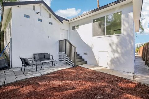Tiny photo for 811 W Oliver Street, San Pedro, CA 90731 (MLS # AR25271743)
