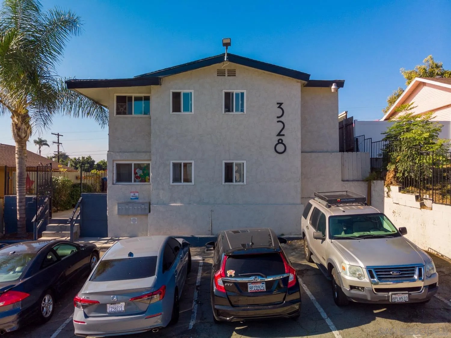 328 Milbrae Street