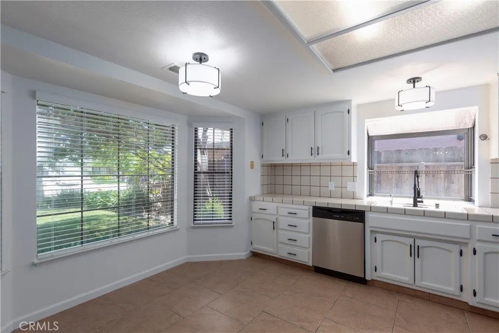 4053 Glendale Court