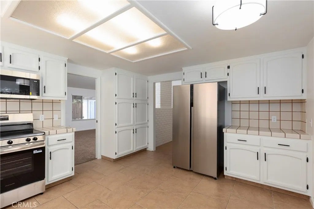 4053 Glendale Court