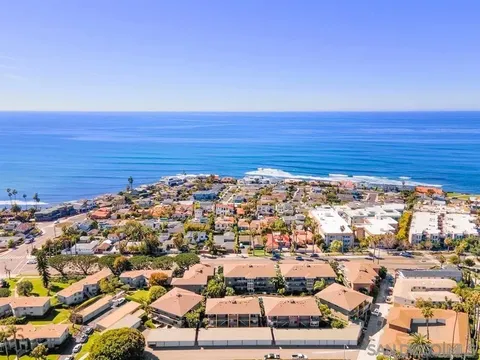 5367 La Jolla Blvd Unit 60, La Jolla, CA 92037 - #: 260004120