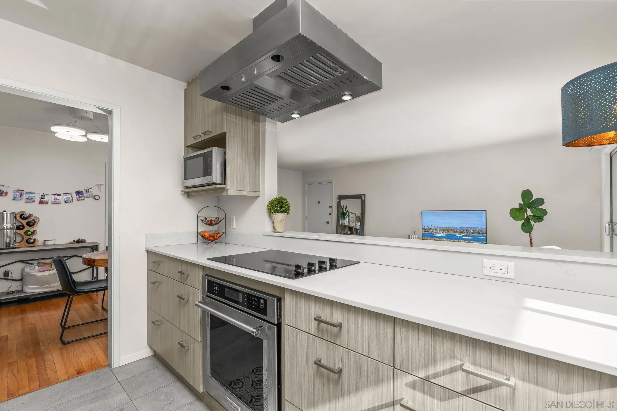 5367 La Jolla Blvd 60