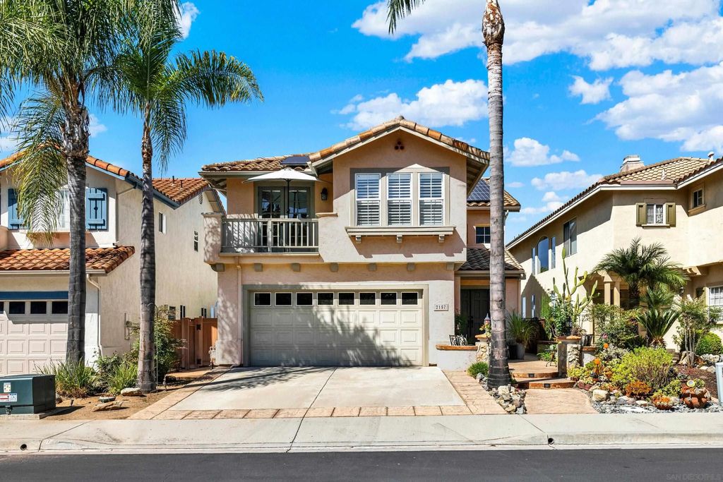 Photo of 2157 Woodland Heights Gln, Escondido, CA 92026 (MLS # 2600769)