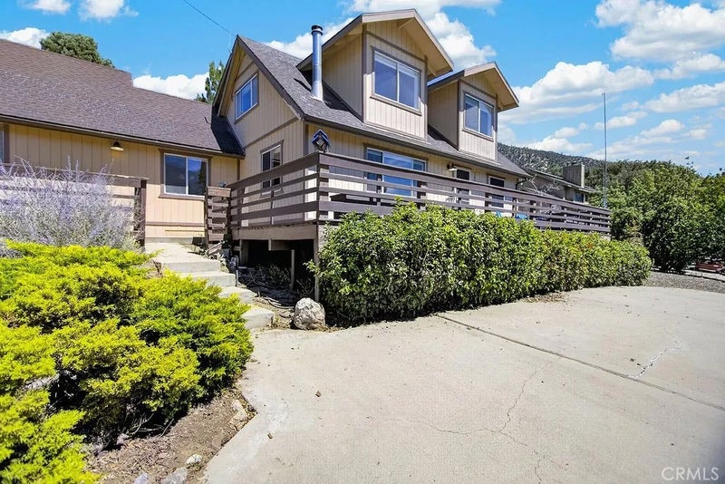 16425 Huron