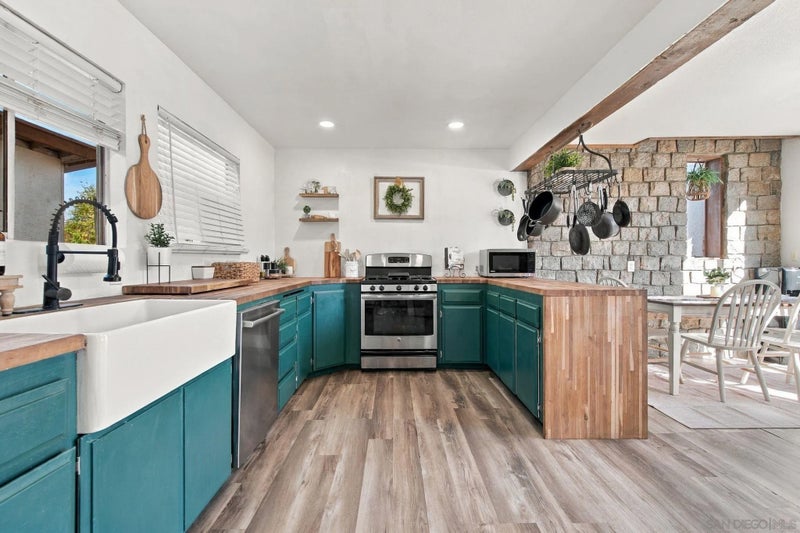 1492 Viejas Creek Trail