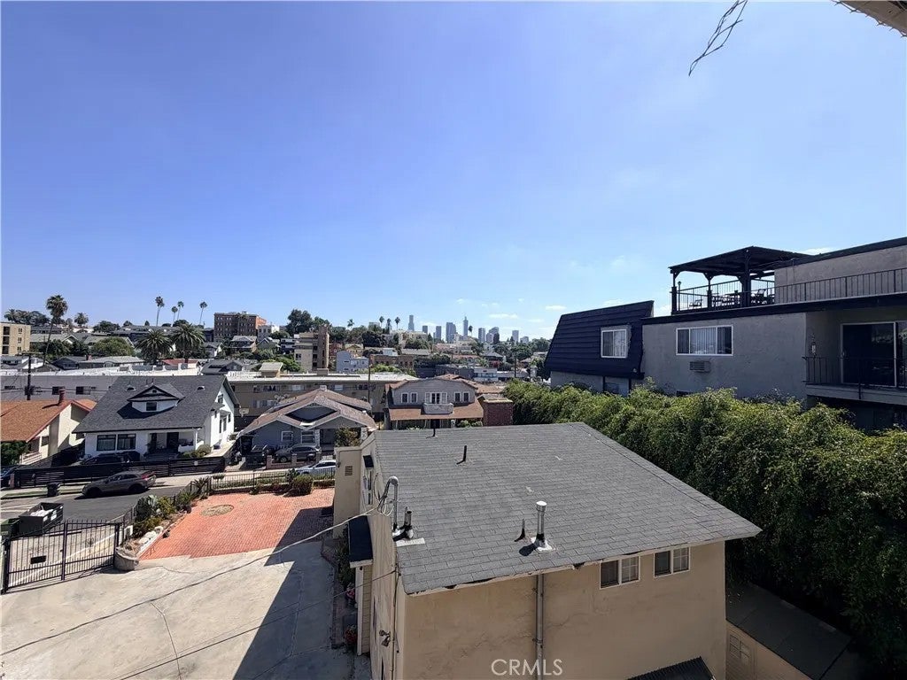 256 S La Fayette Park
