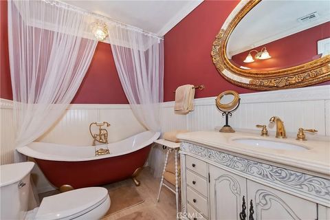 Tiny photo for 43035 Encino Road, Big Bear Lake, CA 92315 (MLS # IG25250107)