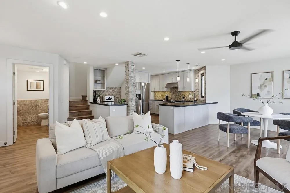 2264 Caminito Pajarito 141