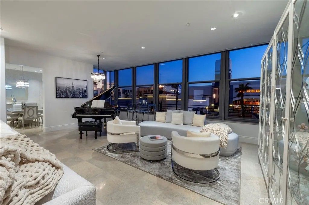 Photo of 345 E Colorado Boulevard #404, Pasadena, CA 91101 (MLS # NP26070995)