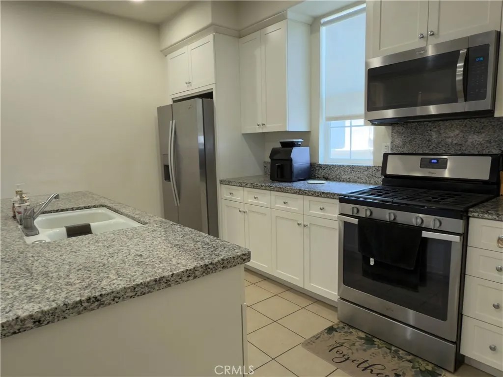 22111 Main Street 6