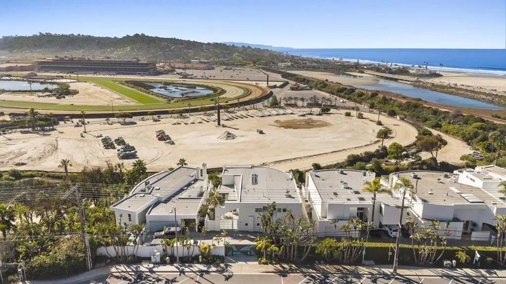 Photo of 121 Via De La Valle Ave, Del Mar, CA 92014 (MLS # NDP2600898)