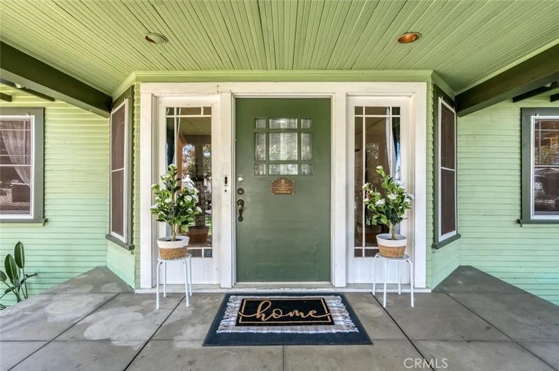 1235 N Arthur