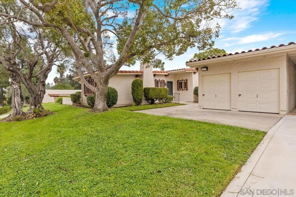 Photo of 12491 Rios Rd, Rancho Bernardo, CA 92128 (MLS # 250043302)