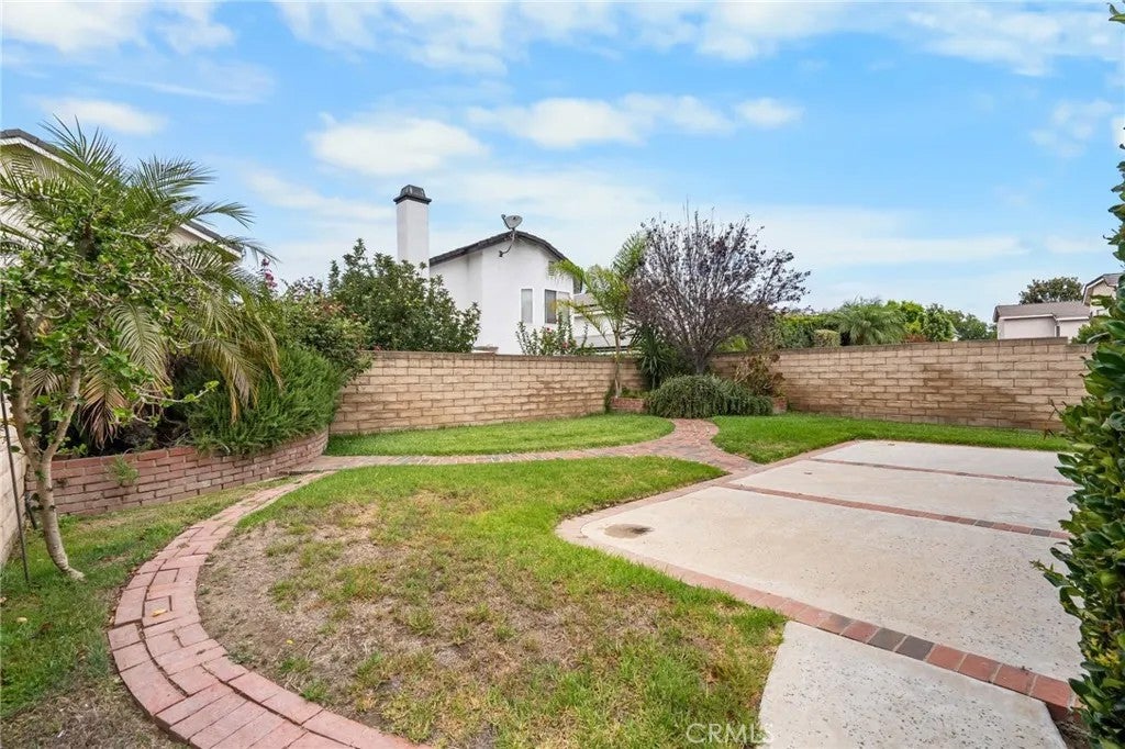 4431 Honeyglen Court