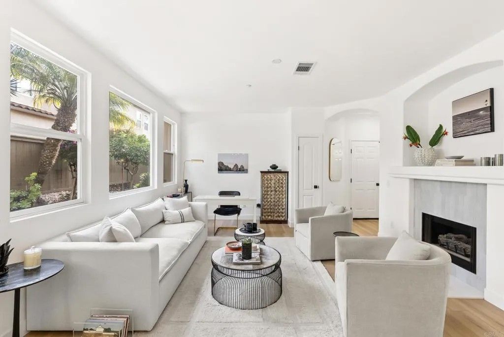 Photo of 6417 Terraza Portico, Carlsbad, CA 92009 (MLS # NDP2511011)