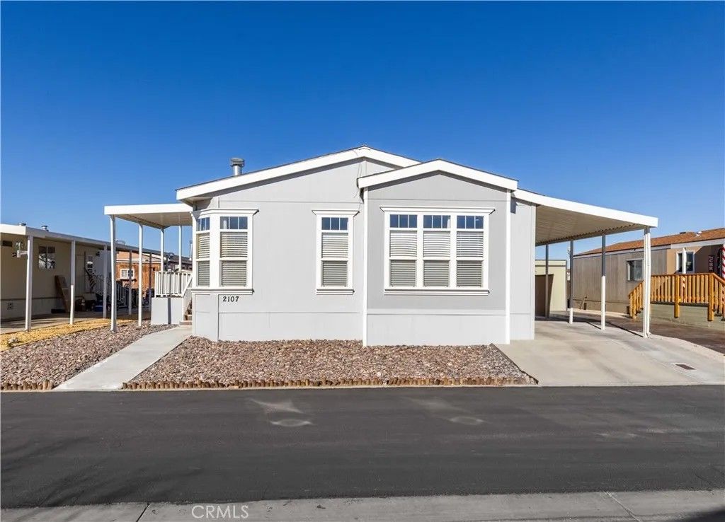 Photo of 2107 Colleen, Rosamond, CA 93560 (MLS # SR25276438)