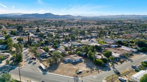 Tiny photo for 27987 Jefferson Ave, Menifee, CA 92585 (MLS # SW25228165)