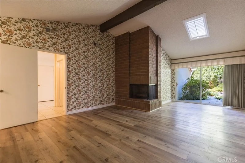 23252 Park Ensenada