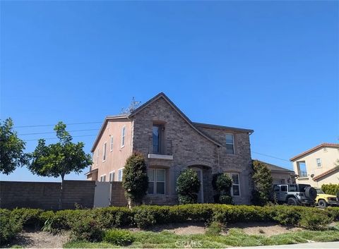 Photo of 3176 Via Viganello, Chula Vista, CA 91914 (MLS # OC26102631)