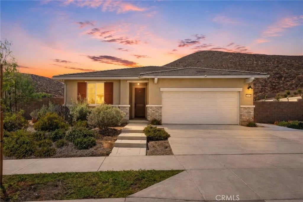 24937 Ganymede Way