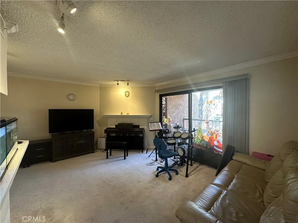 10655 Lemon Avenue 2709
