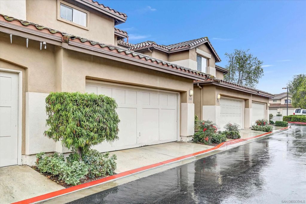 Photo of 2240 Lago Ventana, Chula Vista, CA 91914 (MLS # 250046171)