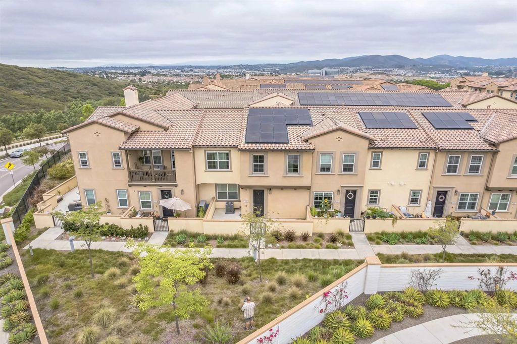 Photo of 885 Blackstone Dr, San Marcos, CA 92078 (MLS # 260010401)