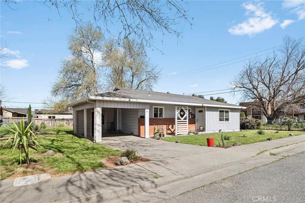 Photo of 40 Sandy Way, Red Bluff, CA 96080 (MLS # SN26030751)