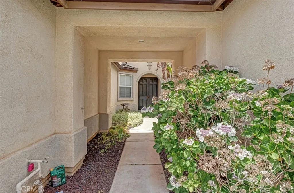Photo of 23247 Montalvo Rd, Moreno Valley, CA 92557 (MLS # OC25245300)