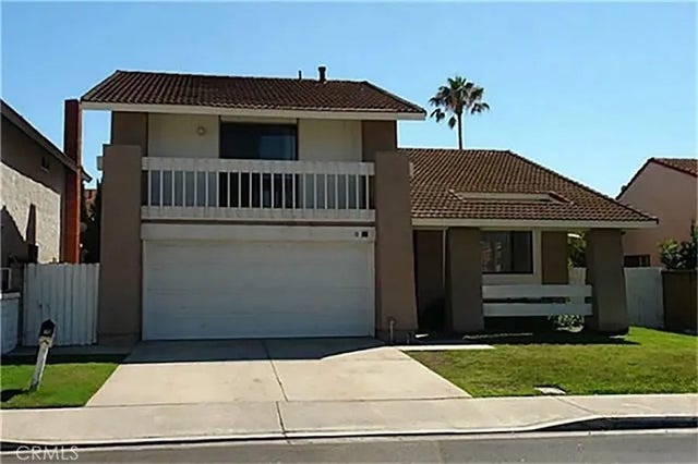 15 Mecklenberg, Irvine