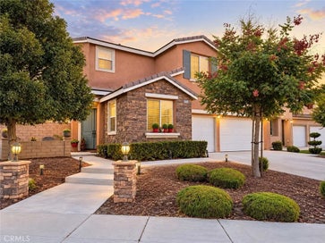 30249 Goldenrain Drive Menifee CA 92584